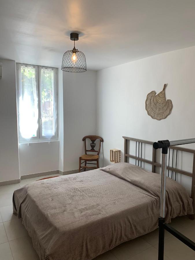 Apartamento L'Almanarre Hyères Exterior foto